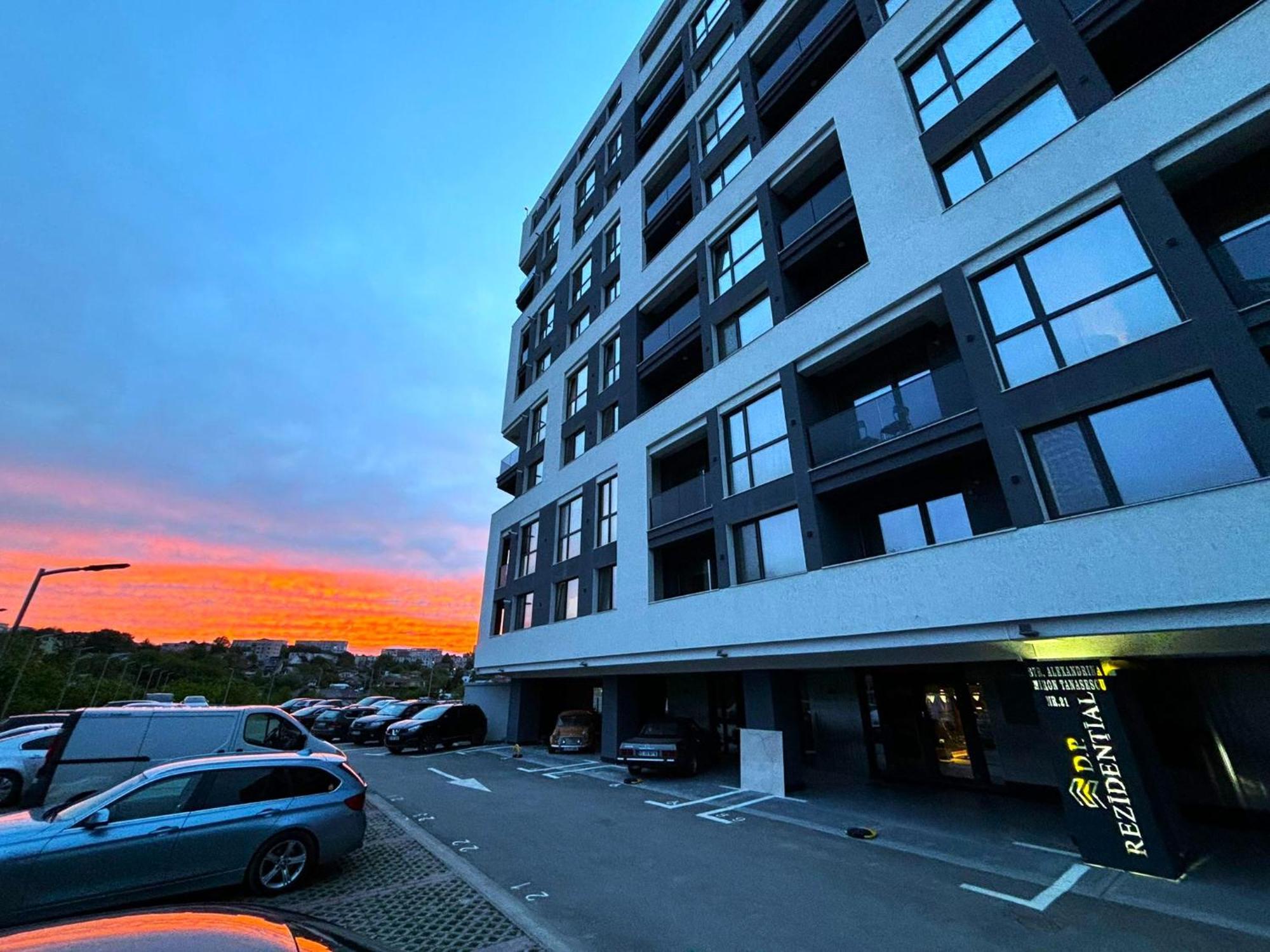 Sky View - Free Parking Lejlighed Iasi Eksteriør billede