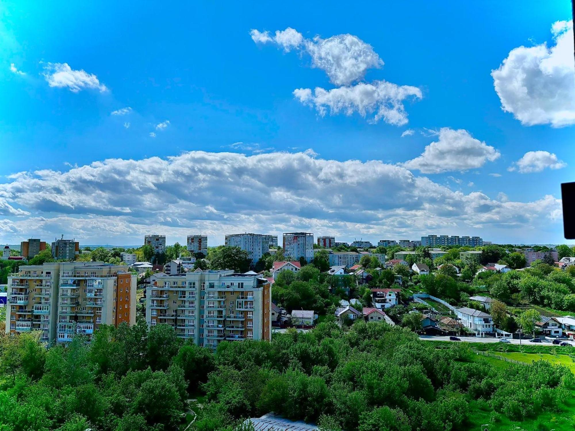 Sky View - Free Parking Lejlighed Iasi Eksteriør billede